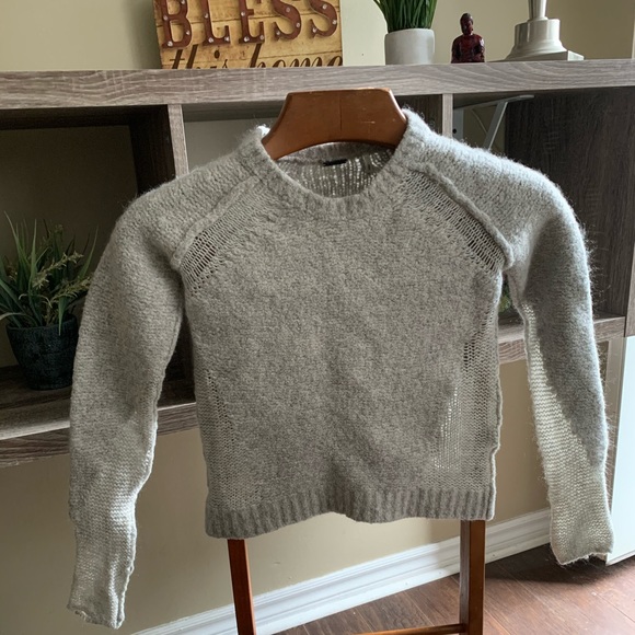 Elie Tahari - Picture 1 of 5